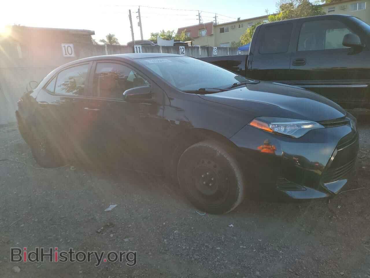 2017 TOYOTA COROLLA - VIN: 2T1BURHEXHC755885 - Photo 4