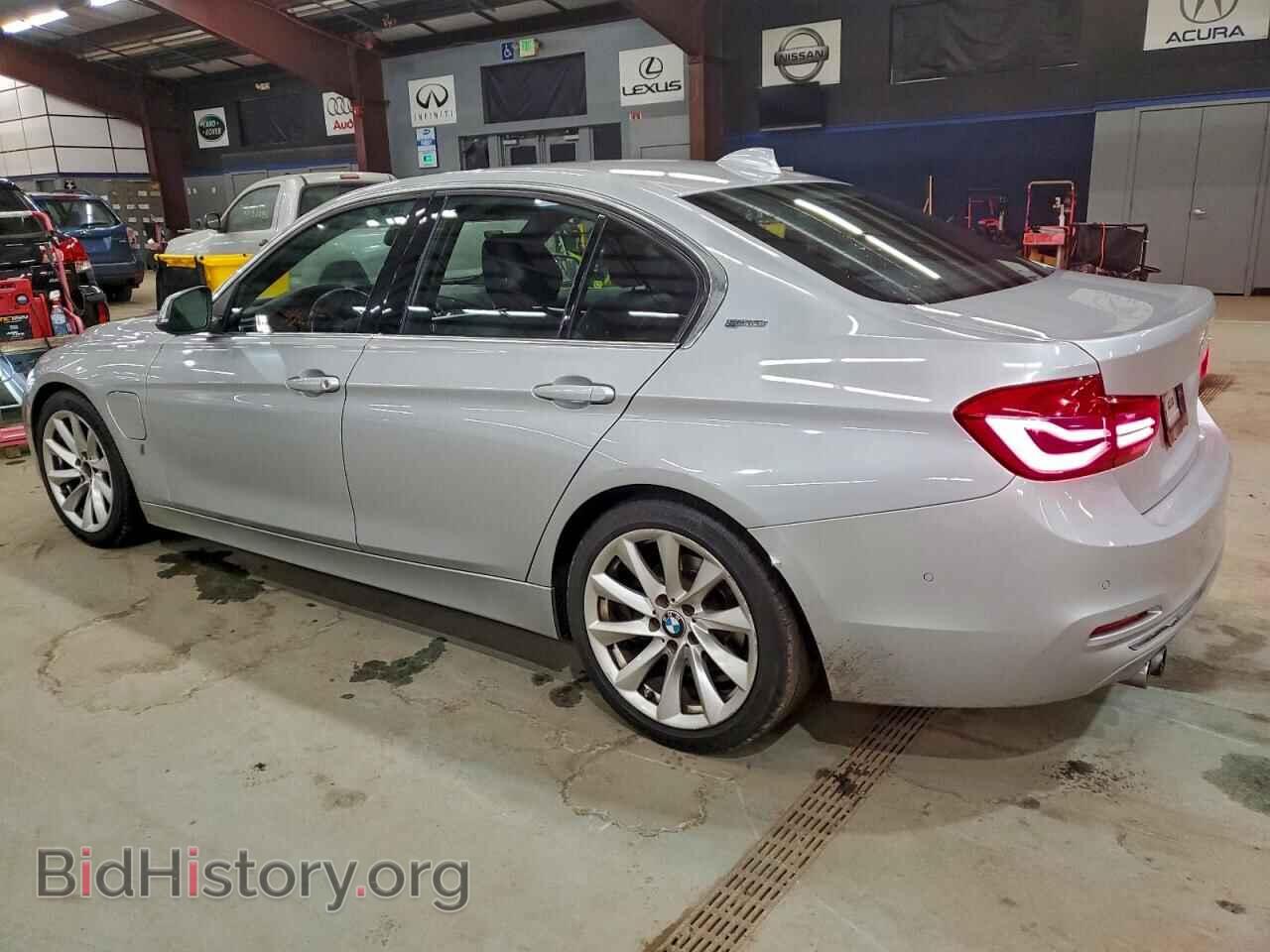 2017 BMW 3 SERIES - VIN: WBA8E1C36HK895488 - Фото 2