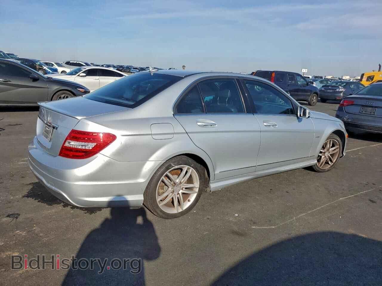 2012 MERCEDES-BENZ C-CLASS - VIN: WDDGF4HB3CA601806 - Фото 3