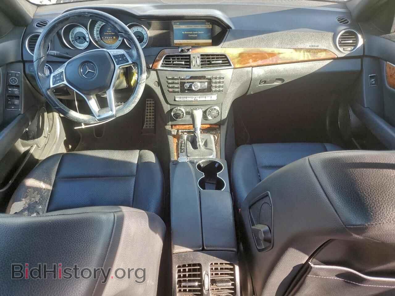 2012 MERCEDES-BENZ C-CLASS - VIN: WDDGF4HB3CA601806 - Фото 8