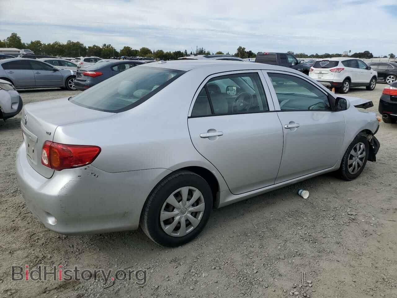 2009 TOYOTA COROLLA - VIN: JTDBL40E39J046285 - Фото 3