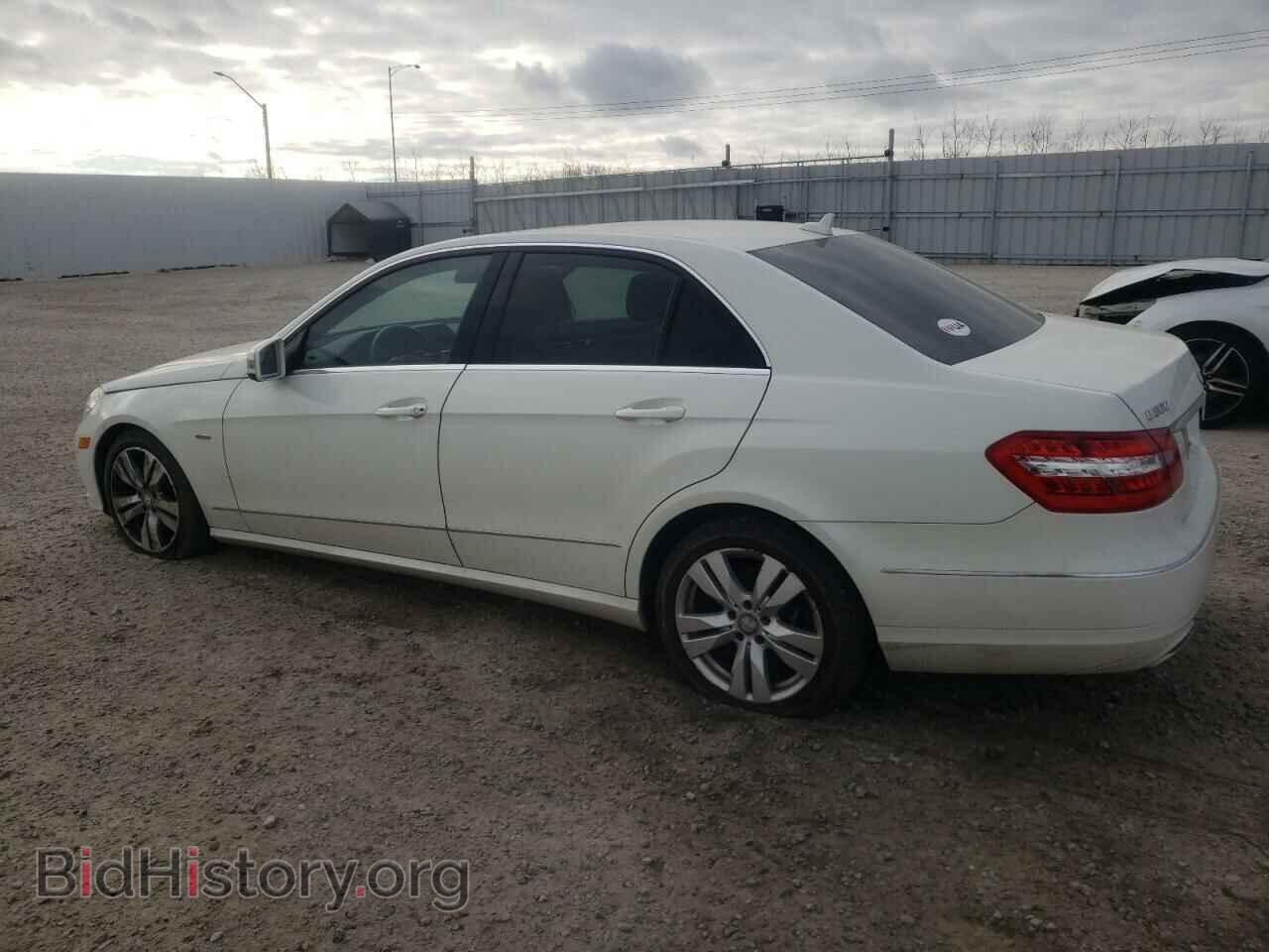 2012 MERCEDES-BENZ E-CLASS - VIN: WDDHF8BB3CA646958 - Фото 2