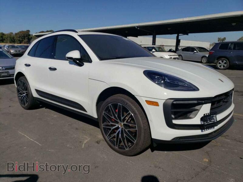 2023 Porsche MACAN (VIN WP1AG2A56PLB40339) — фото 4 из 12