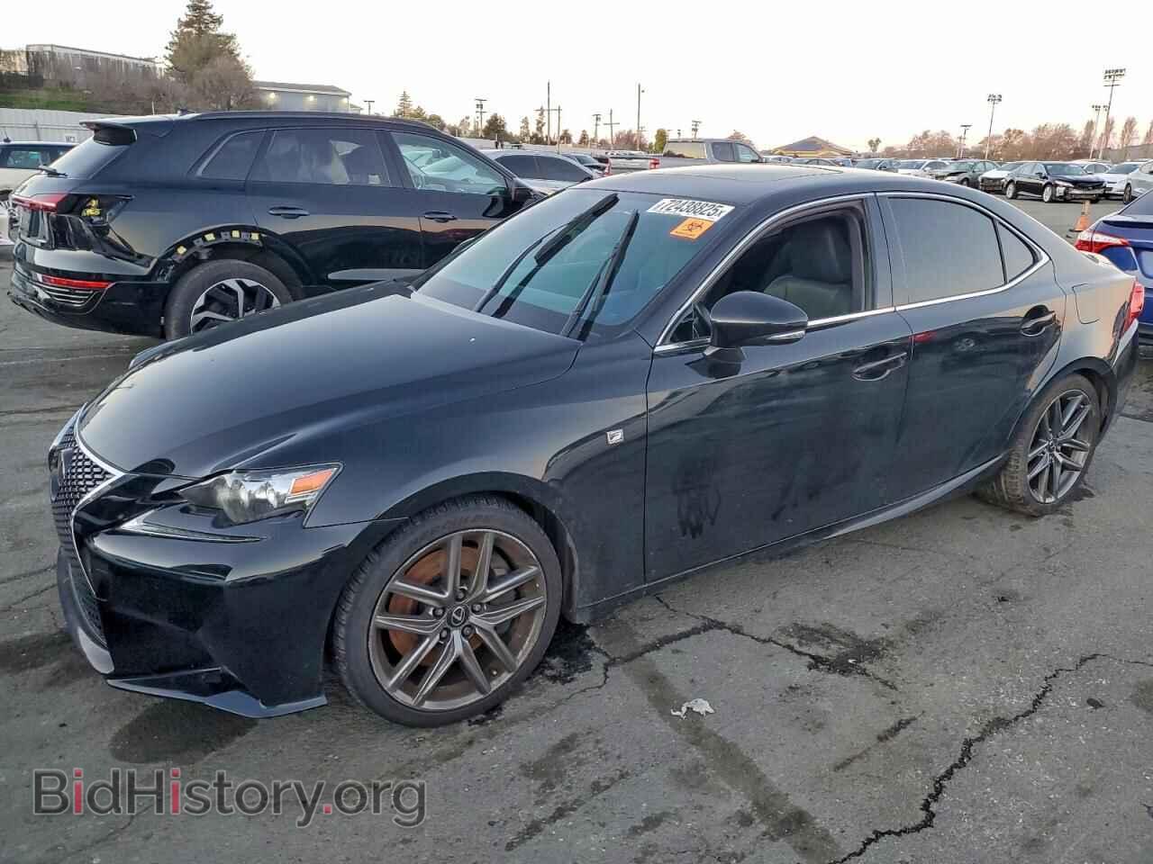 Photo JTHBE1D24G5025443 - LEXUS IS 2016