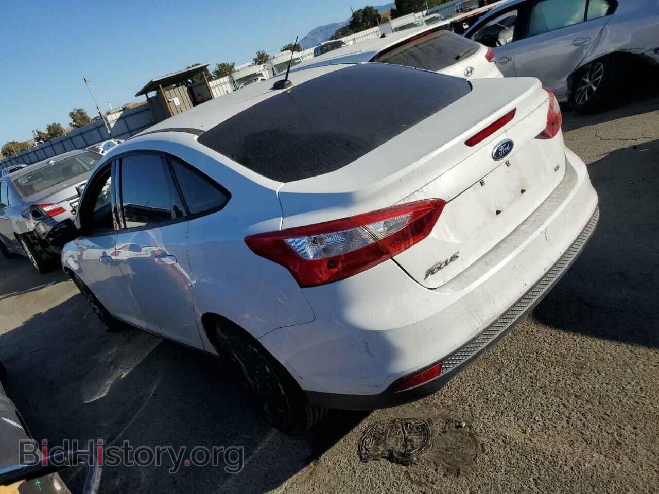 2012 FORD FOCUS - VIN: 1FAHP3F2XCL458226 - Фото 2