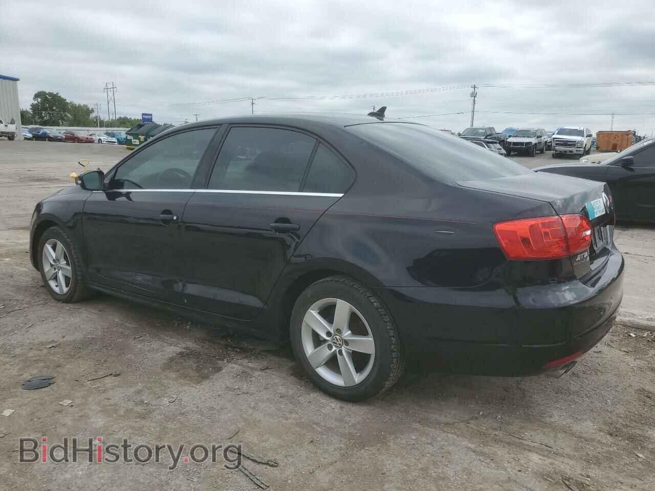 2014 VOLKSWAGEN JETTA - VIN: 3VWLL7AJ4EM425002 - Фото 2