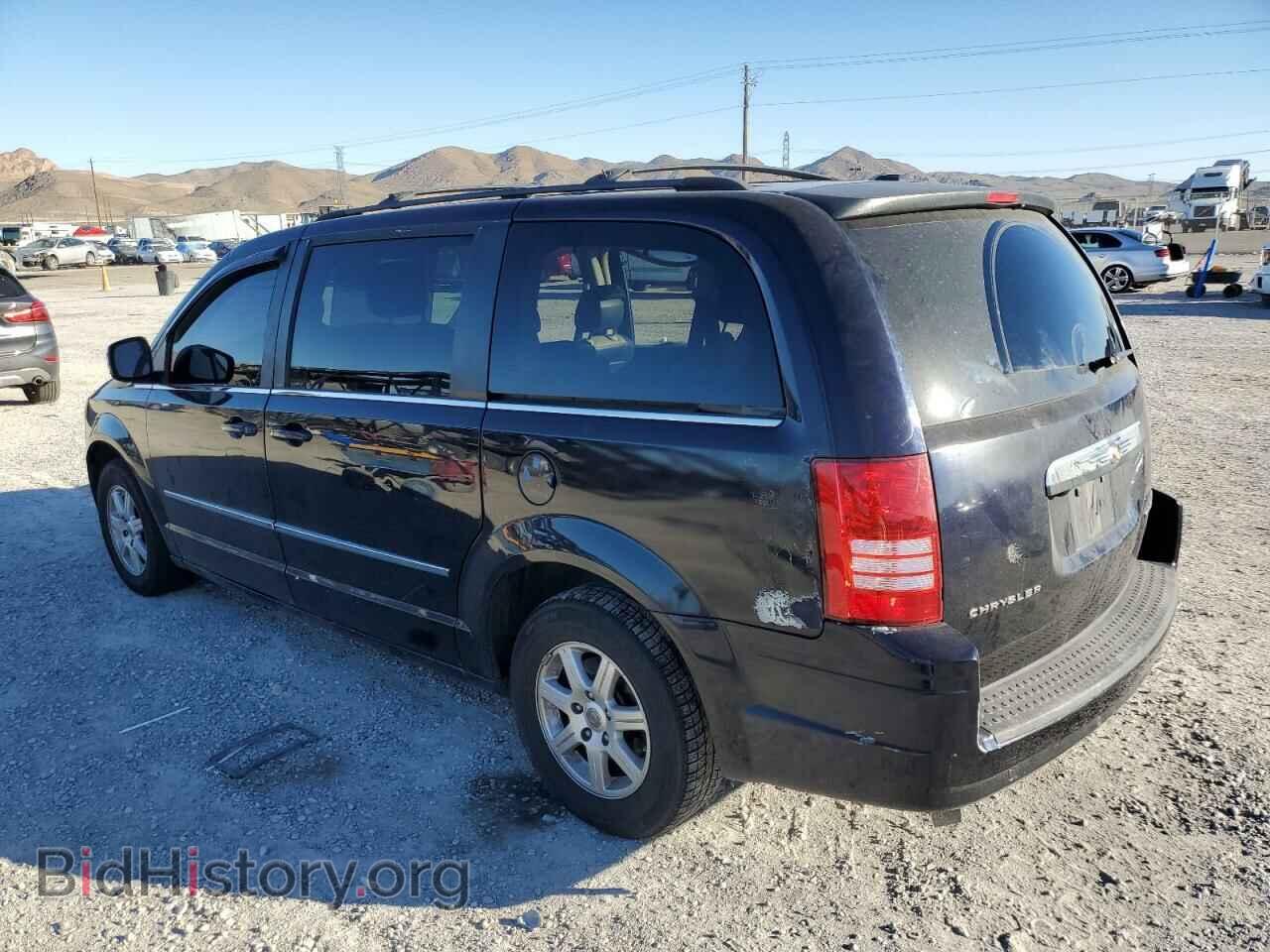 2010 CHRYSLER MINIVAN - VIN: 2A4RR8D14AR436916 - Photo 2