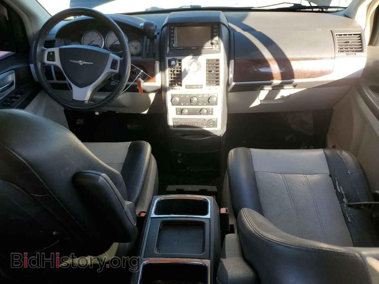 2010 CHRYSLER MINIVAN - VIN: 2A4RR8D14AR436916 - Photo 8
