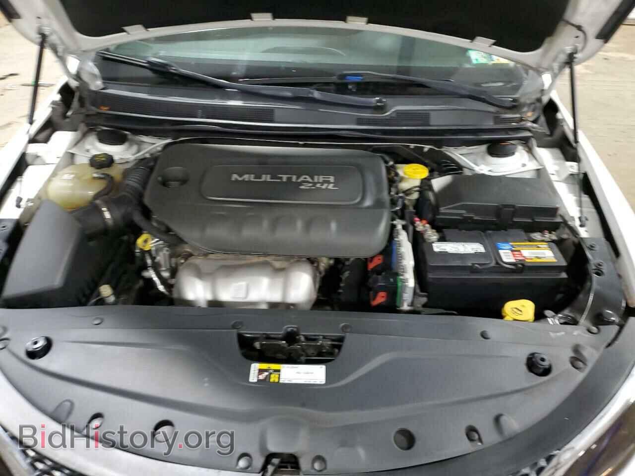 2015 CHRYSLER 200 - VIN: 1C3CCCABXFN722341 - Фото 11