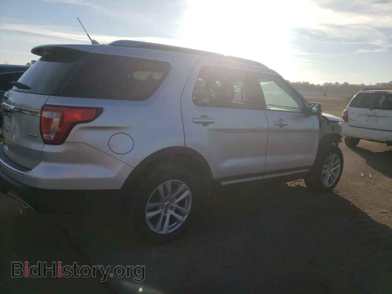 2018 FORD EXPLORER - VIN: 1FM5K8D8XJGA33364 - Фото 3