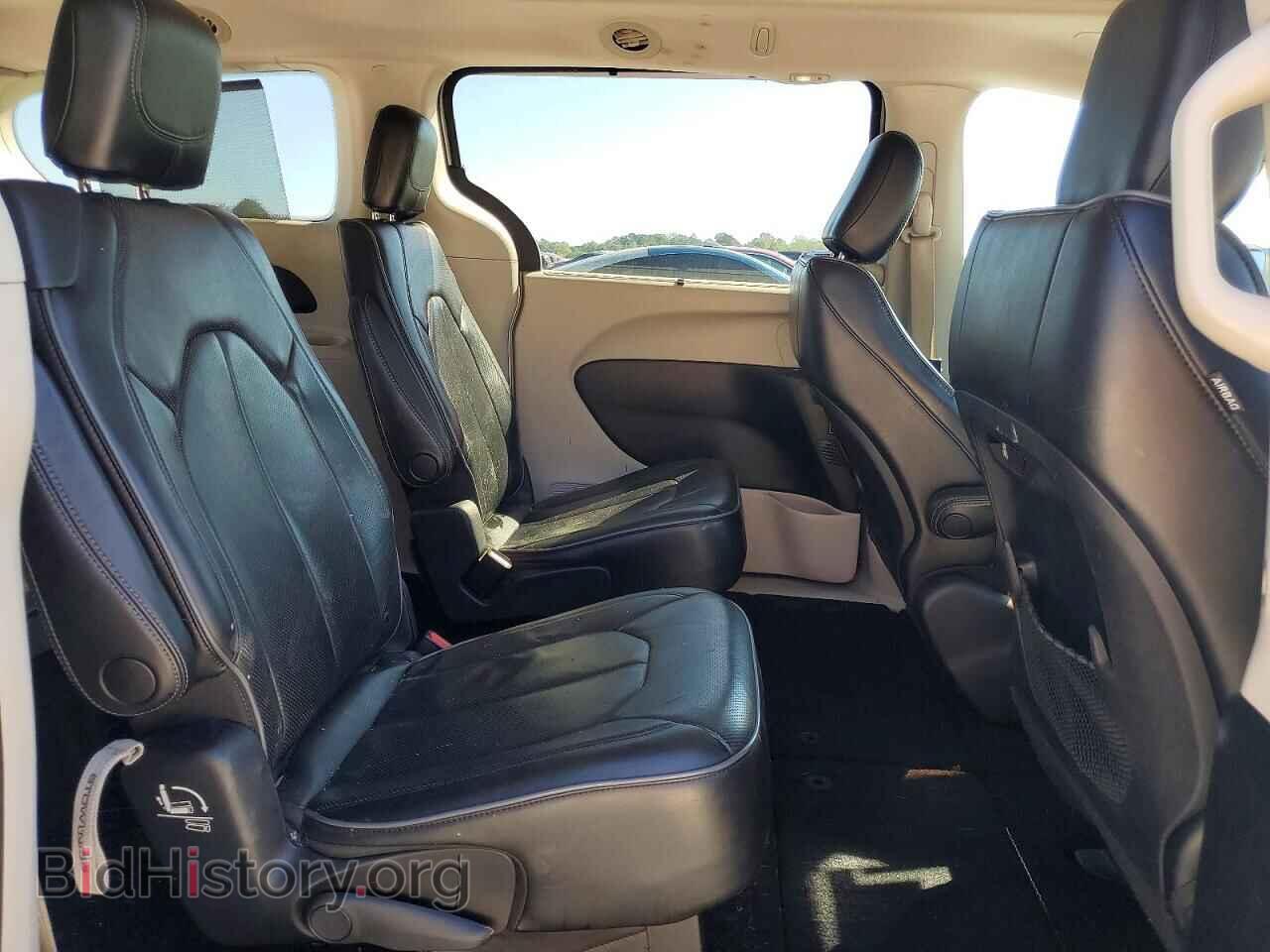 2018 CHRYSLER PACIFICA - VIN: 2C4RC1GG8JR149366 - Photo 11