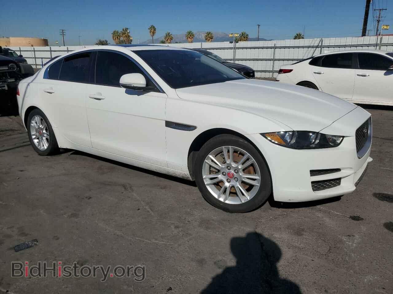 2017 JAGUAR XE - VIN: SAJAD4BG3HA956039 - Фото 4