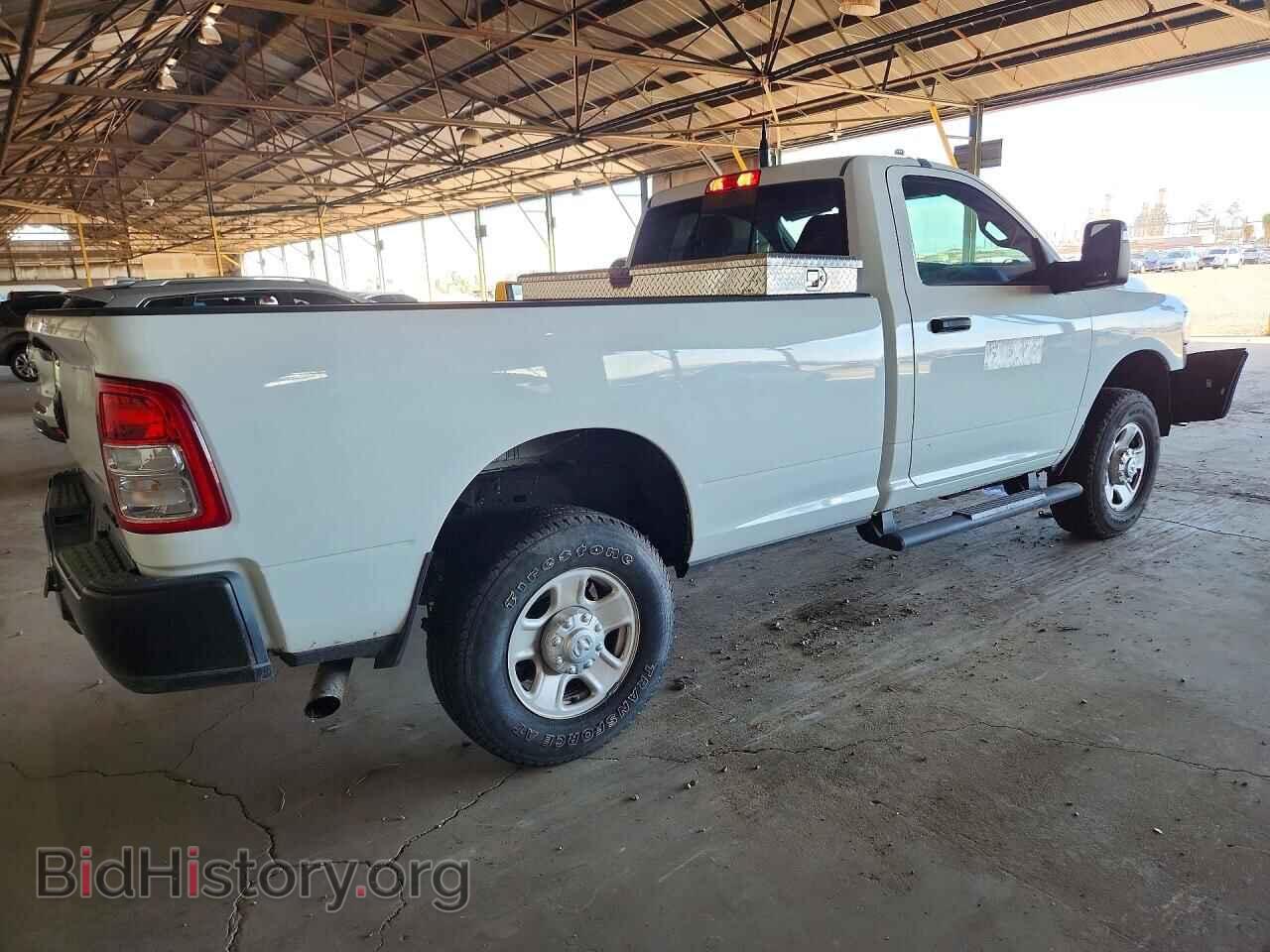 2024 RAM 2500 - VIN: 3C6MR5AJ1RG212093 - Photo 3
