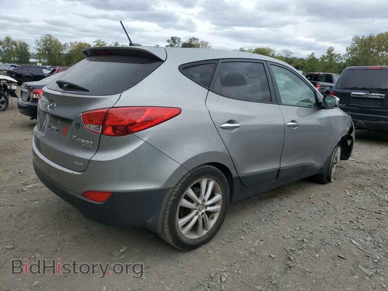 2013 HYUNDAI TUCSON - VIN: KM8JUCAC8DU598478 - Фото 3
