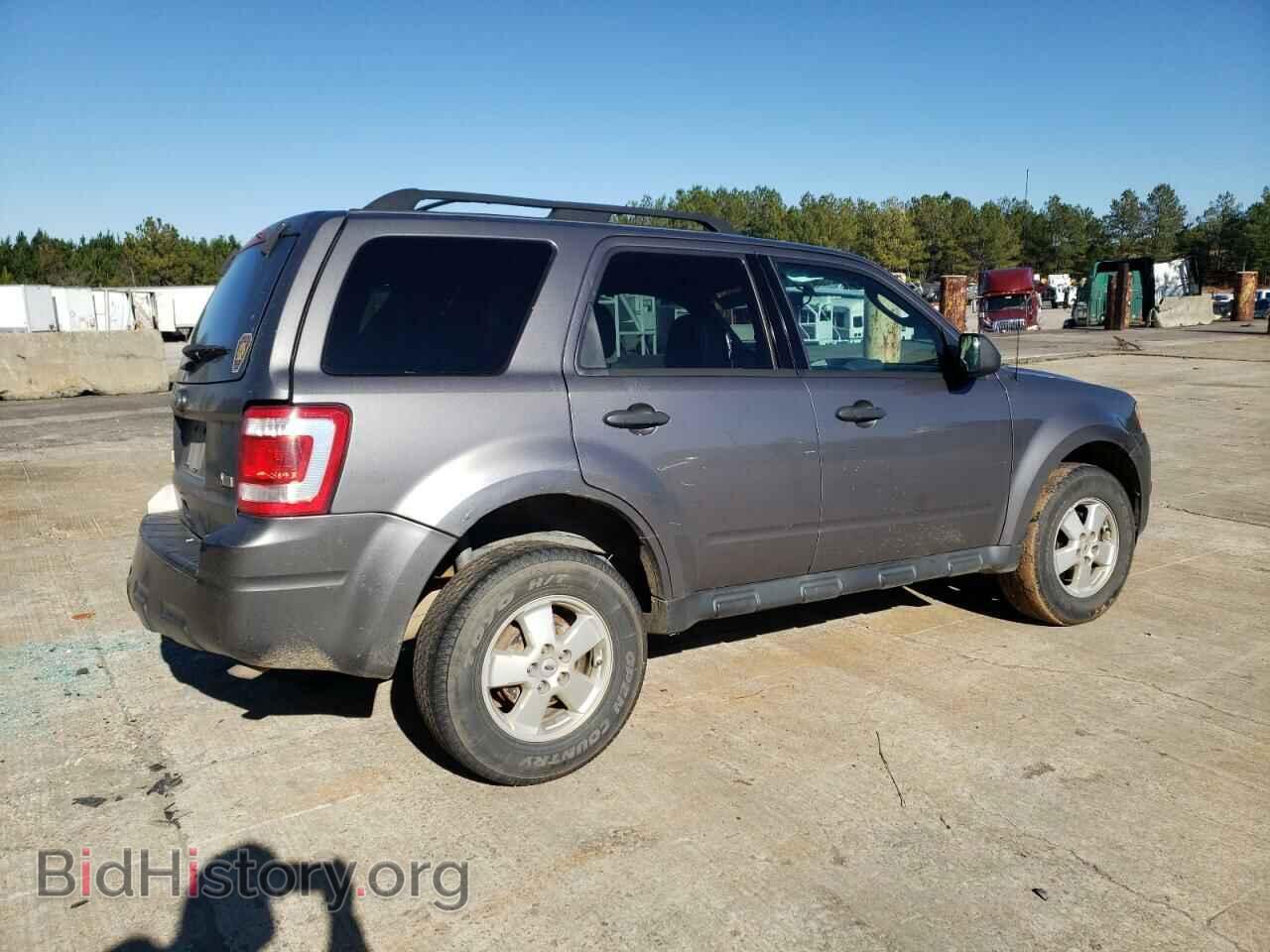 2011 FORD ESCAPE - VIN: 1FMCU9DG3BKC26467 - Фото 3