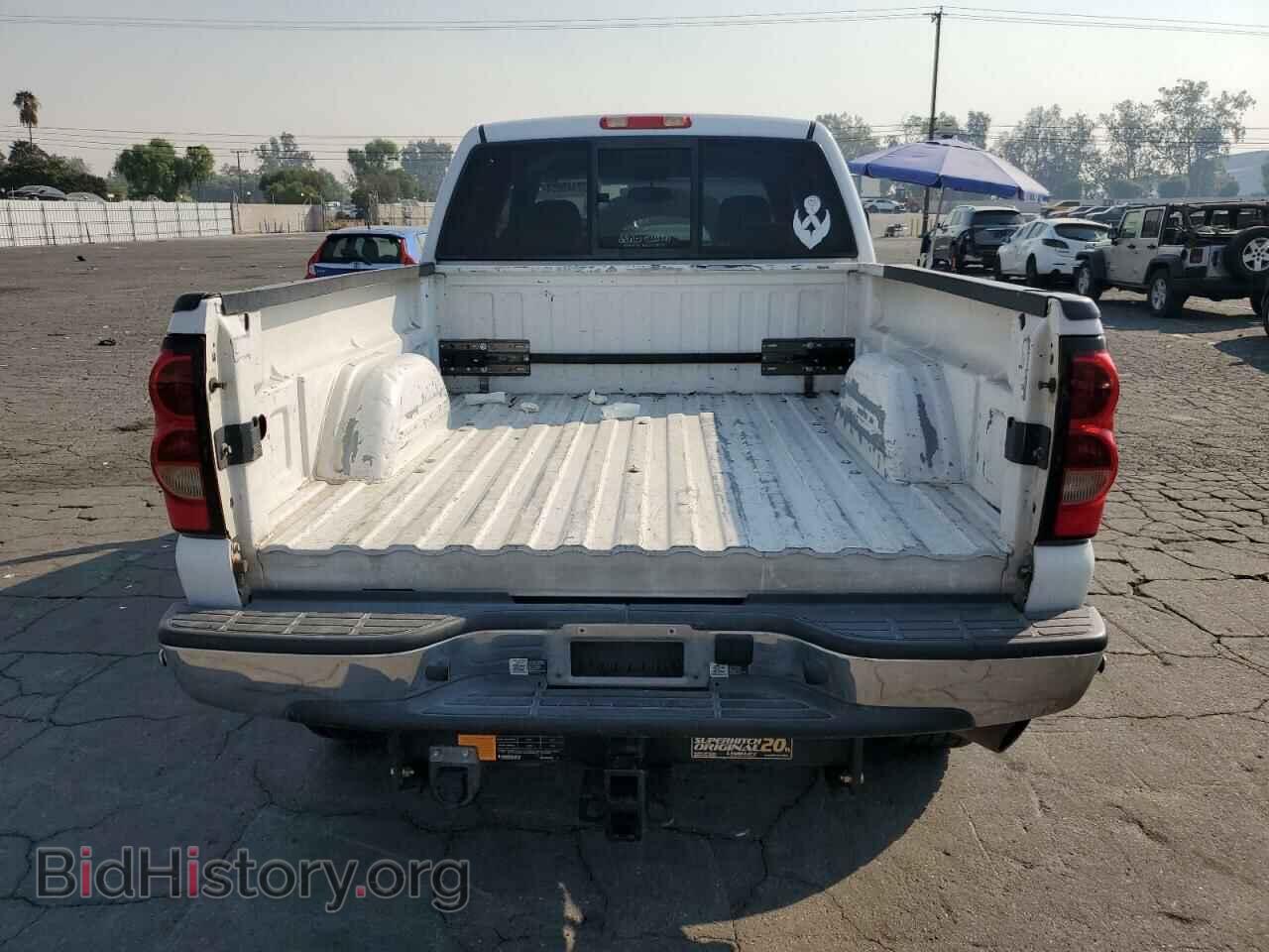 2007 GMC SIERRA - VIN: 1GTHC23D37F183048 - Фото 6