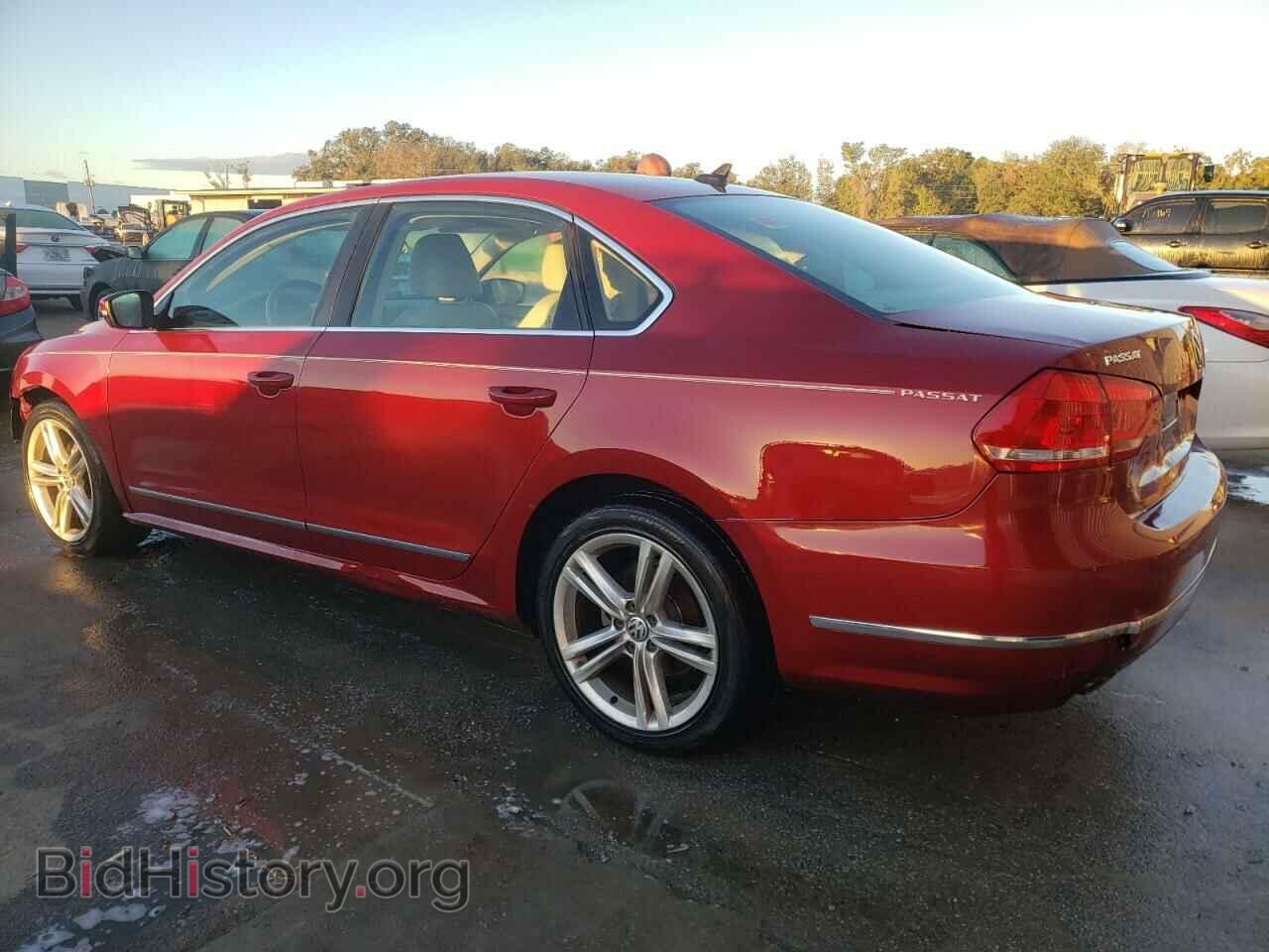 2015 VOLKSWAGEN PASSAT - VIN: 1VWBS7A30FC065536 - Фото 2