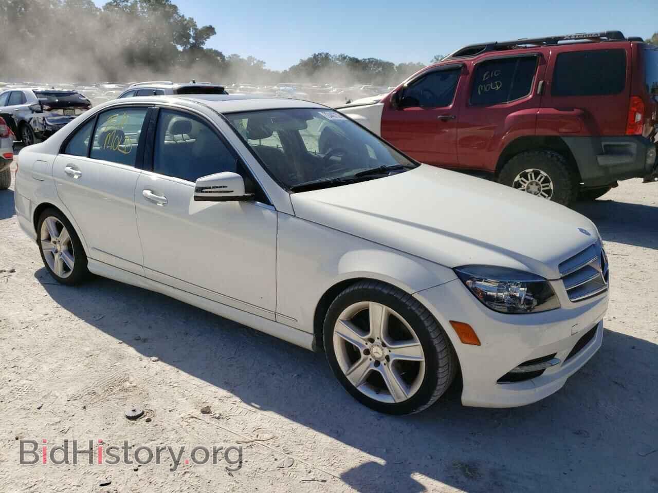2011 MERCEDES-BENZ C-CLASS - VIN: WDDGF5EB4BR175280 - Фото 4