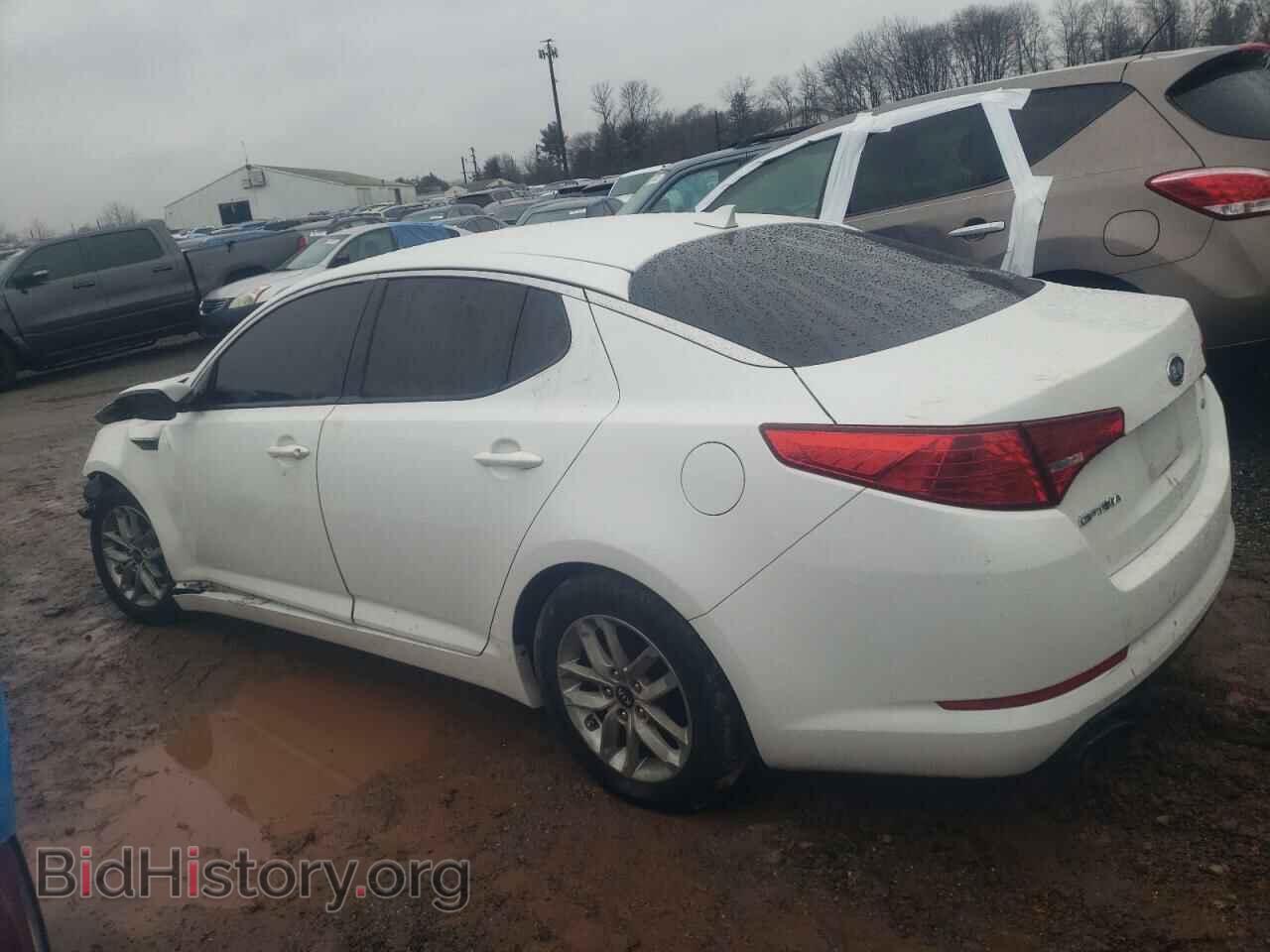 2011 KIA OPTIMA - VIN: KNAGM4A77B5175497 - Фото 2