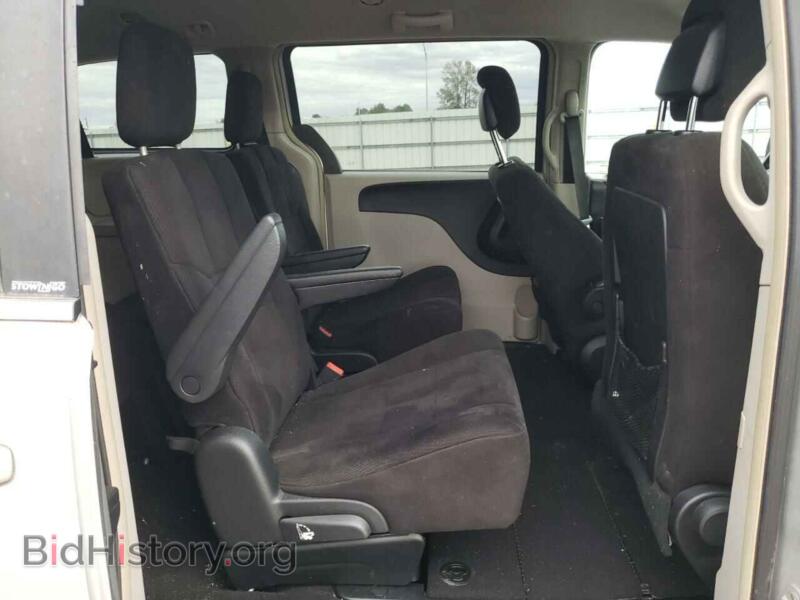 2011 Chrysler MINIVAN (VIN 2A4RR5DG5BR604020) — photo 11 of 13