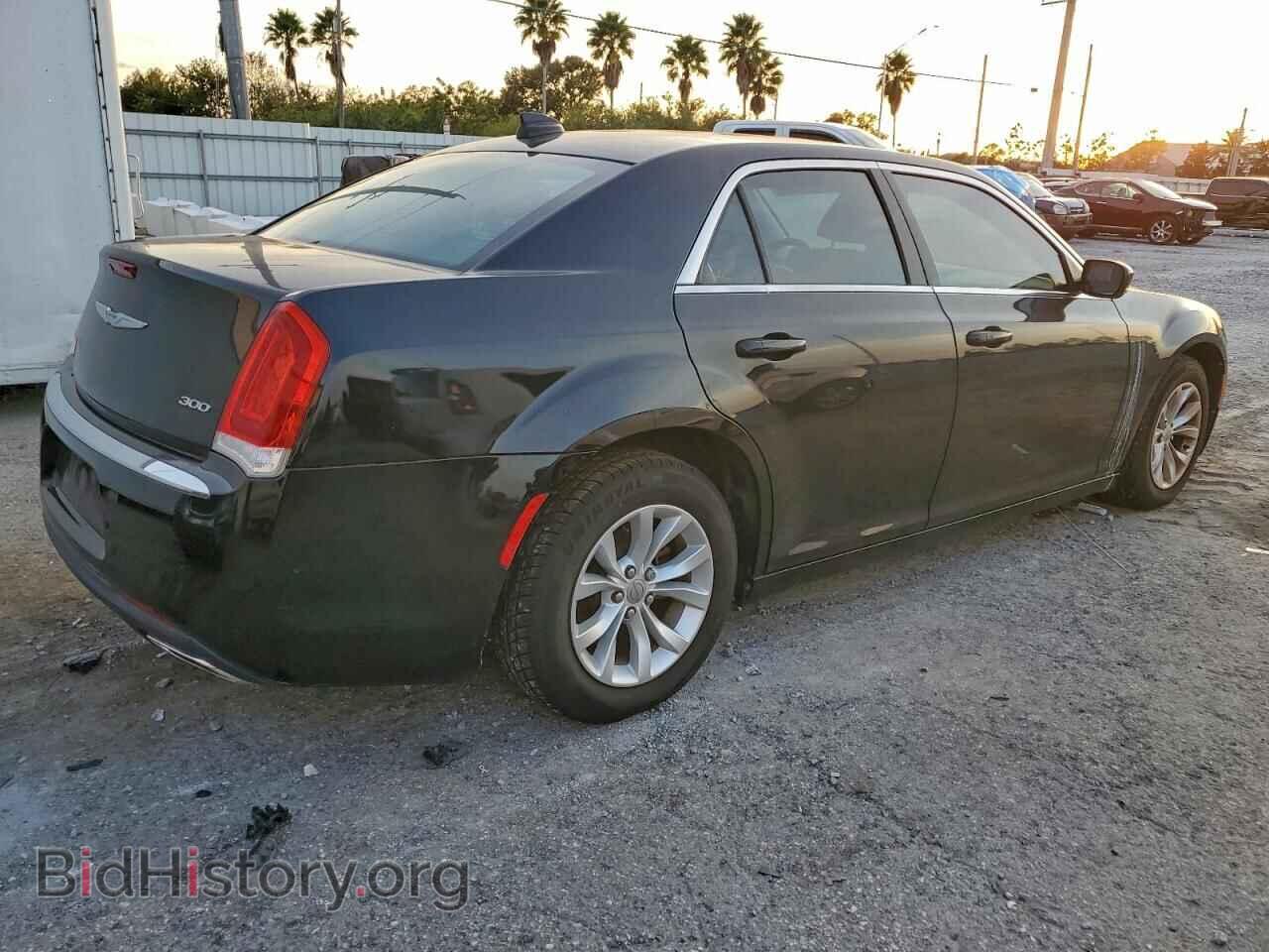 2015 CHRYSLER 300 - VIN: 2C3CCAAG2FH859640 - Фото 3