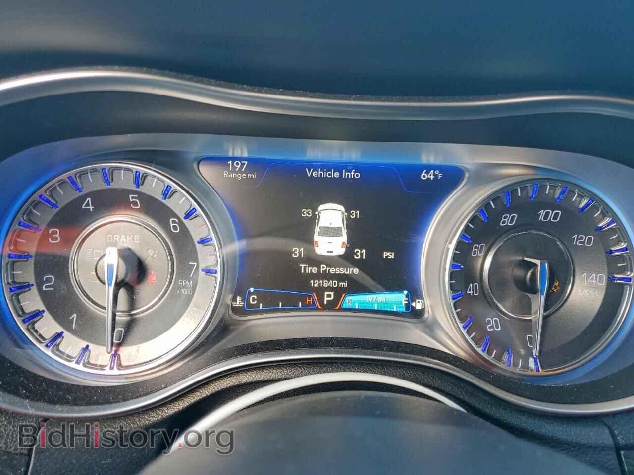 2015 CHRYSLER 300 - VIN: 2C3CCAAG2FH859640 - Фото 9