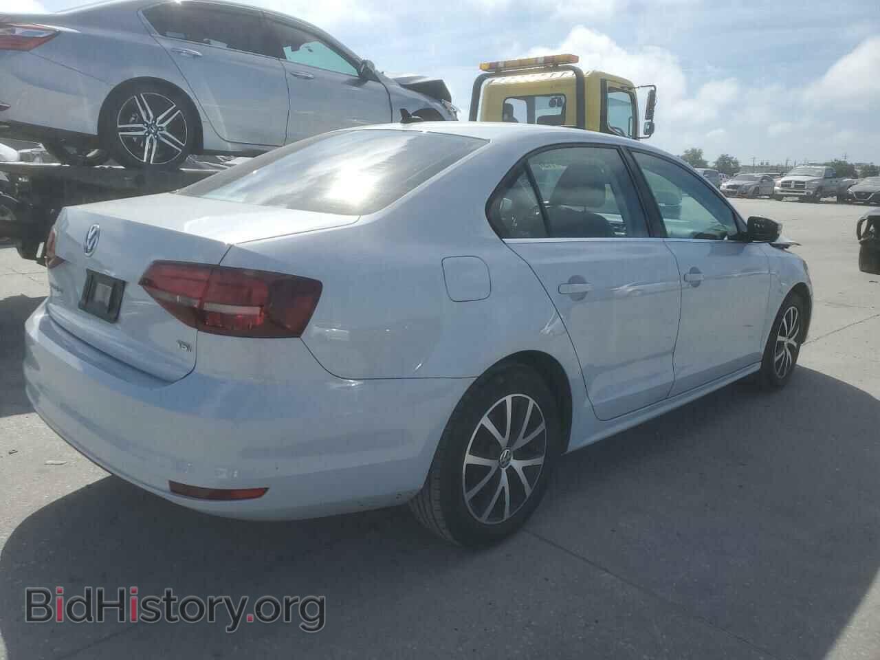 2017 VOLKSWAGEN JETTA - VIN: 3VWDB7AJ5HM236791 - Фото 3