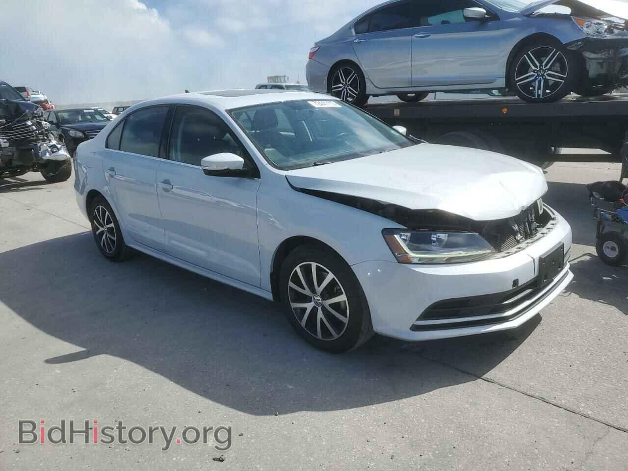 2017 VOLKSWAGEN JETTA - VIN: 3VWDB7AJ5HM236791 - Фото 4