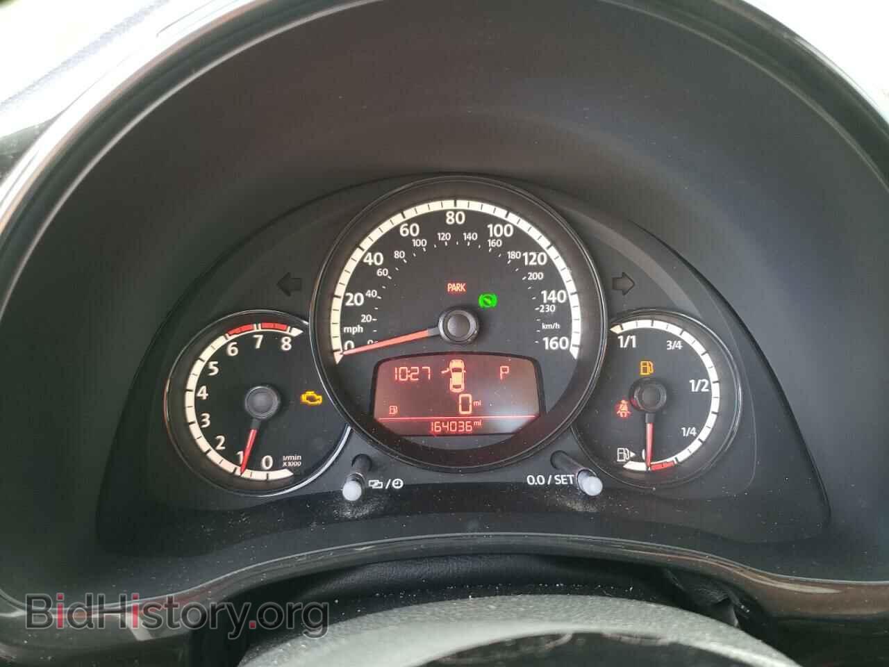 2013 VOLKSWAGEN BEETLE - VIN: 3VWFP7AT8DM670807 - Фото 9