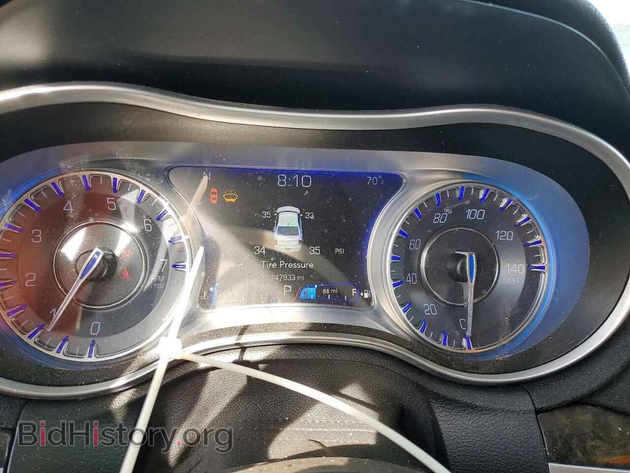 2018 CHRYSLER 300 - VIN: 2C3CCAEG4JH123138 - Фото 9