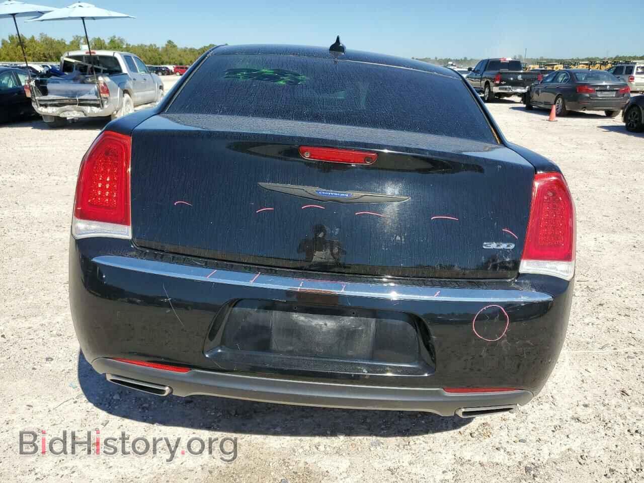 2019 CHRYSLER 300 - VIN: 2C3CCAEG6KH686628 - Фото 6