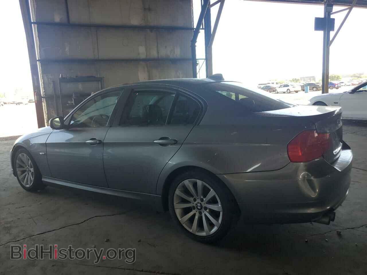 2011 BMW 3 SERIES - VIN: WBAPH5C57BA442277 - Фото 2