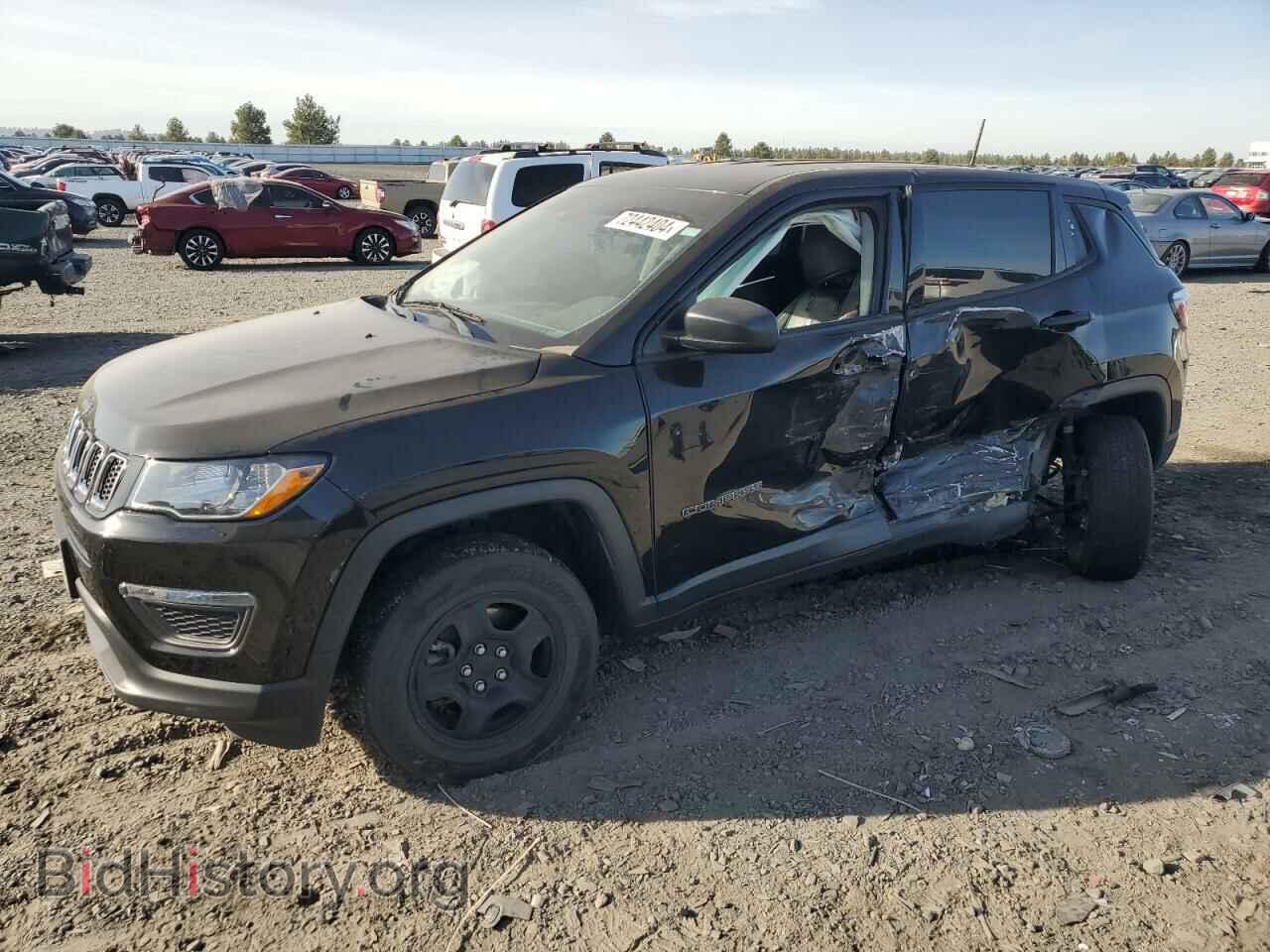 Фотография 3C4NJDAB4JT350276 - JEEP COMPASS 2018