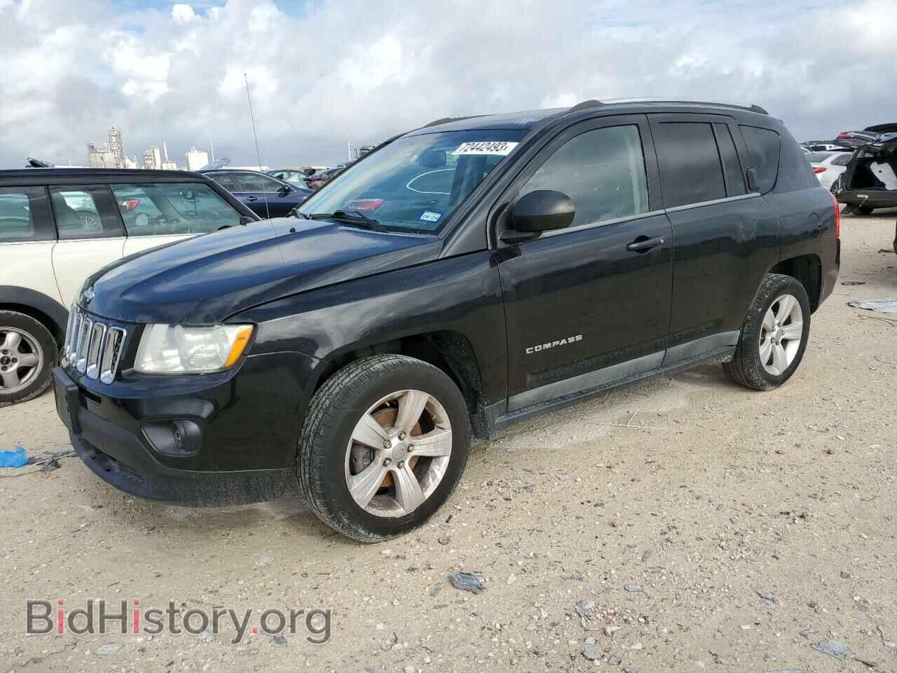 Photo 1J4NT1FA3BD189820 - JEEP COMPASS 2011