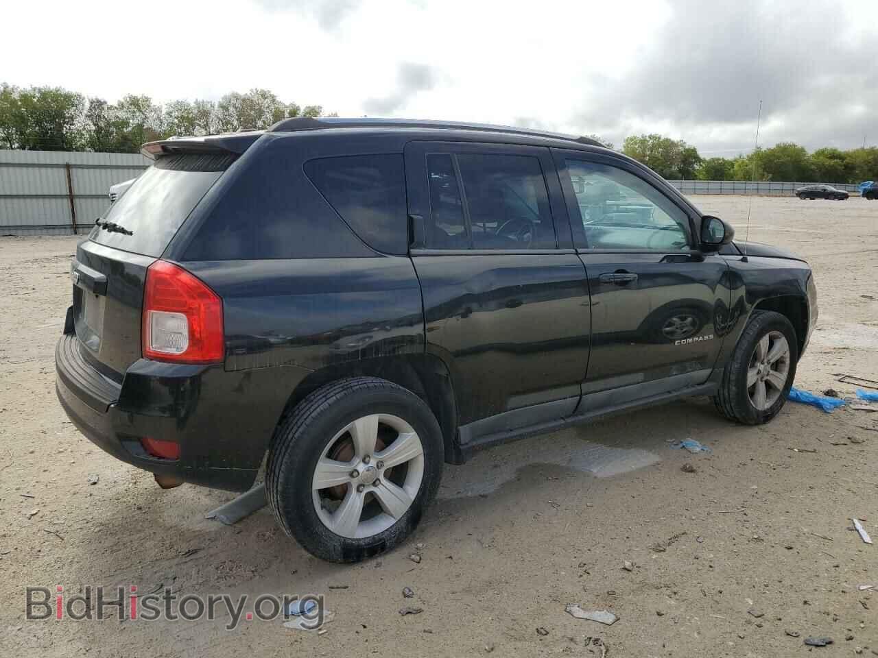 2011 JEEP COMPASS - VIN: 1J4NT1FA3BD189820 - Photo 3