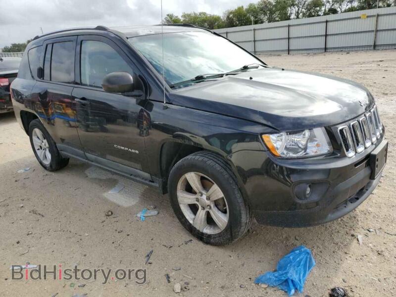 2011 Jeep COMPASS (VIN 1J4NT1FA3BD189820) — фото 4 из 13
