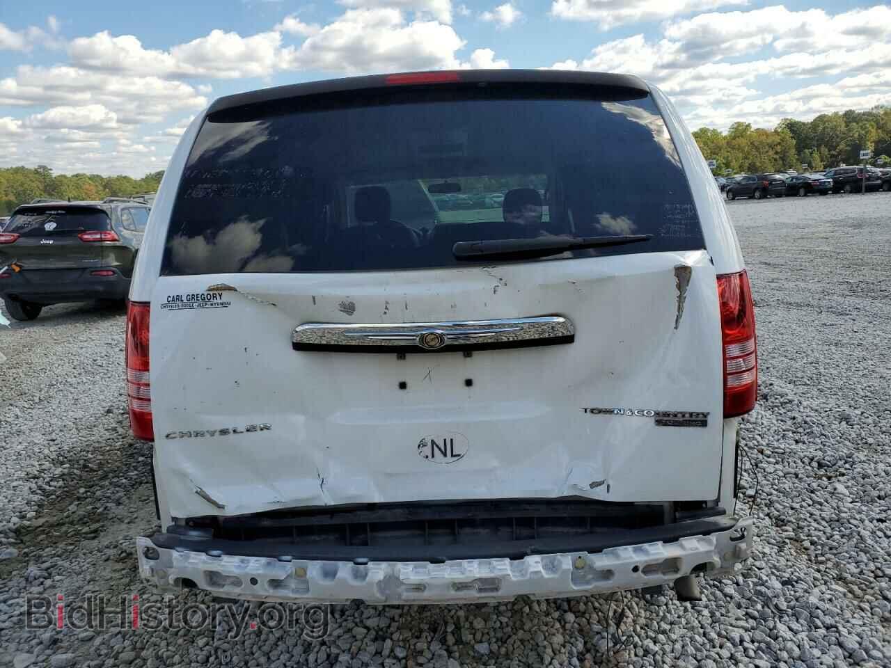 2009 CHRYSLER MINIVAN - VIN: 2A8HR54149R589705 - Фото 6