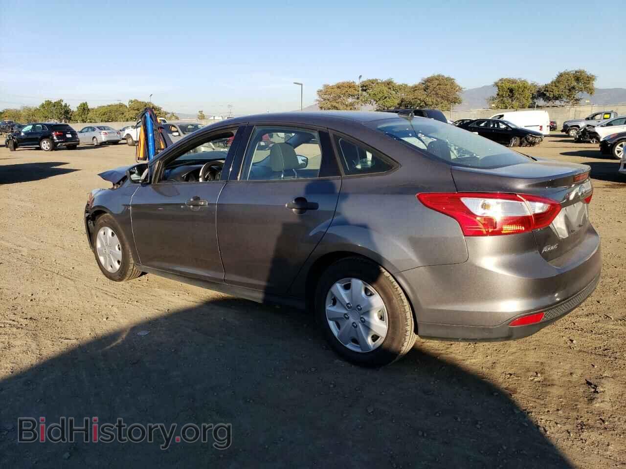 2013 FORD FOCUS - VIN: 1FADP3E27DL124186 - Фото 2