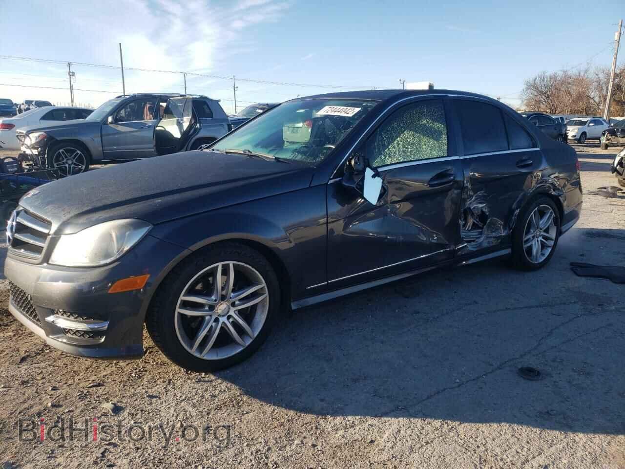 Фотография WDDGF4HB1EA949431 - MERCEDES-BENZ C-CLASS 2014