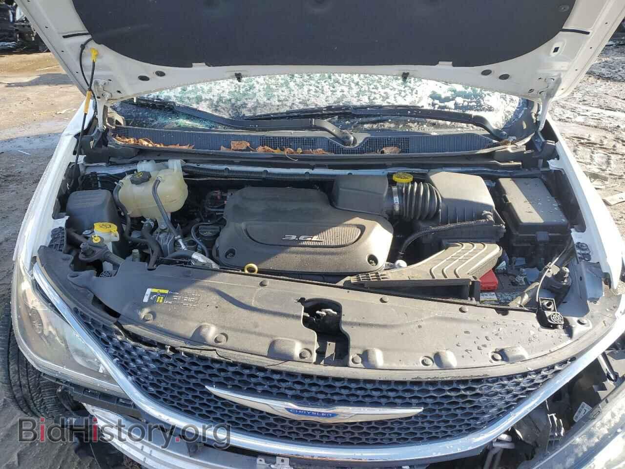 2018 CHRYSLER PACIFICA - VIN: 2C4RC1BGXJR142541 - Фото 12