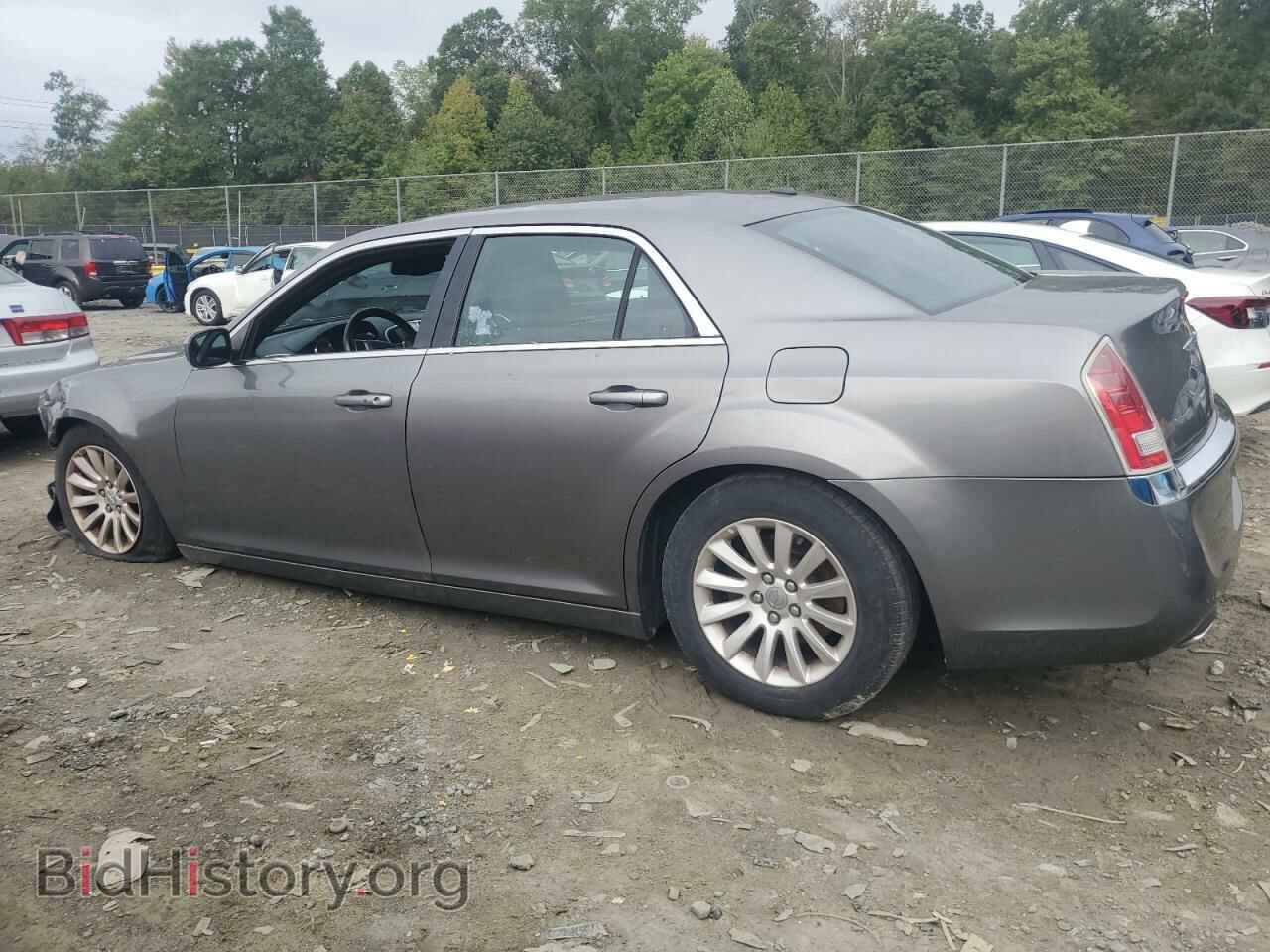 2012 CHRYSLER 300 - VIN: 2C3CCAAG6CH117057 - Фото 2