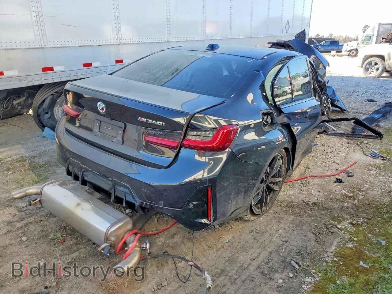 2024 BMW M340I - VIN: 3MW49FS08R8E05238 - Фото 3
