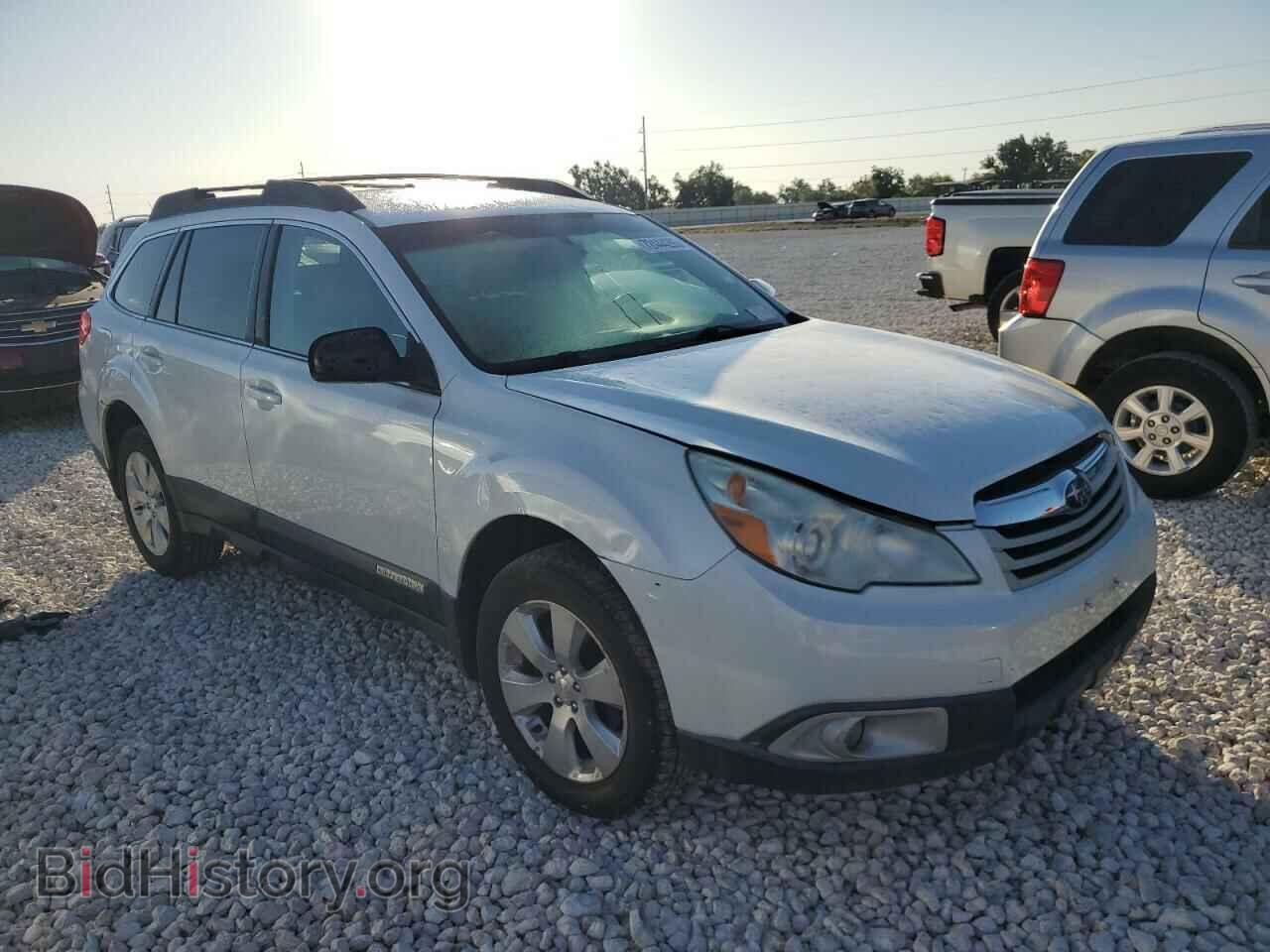 2011 SUBARU OUTBACK - VIN: 4S4BRCCC6B3429761 - Photo 4
