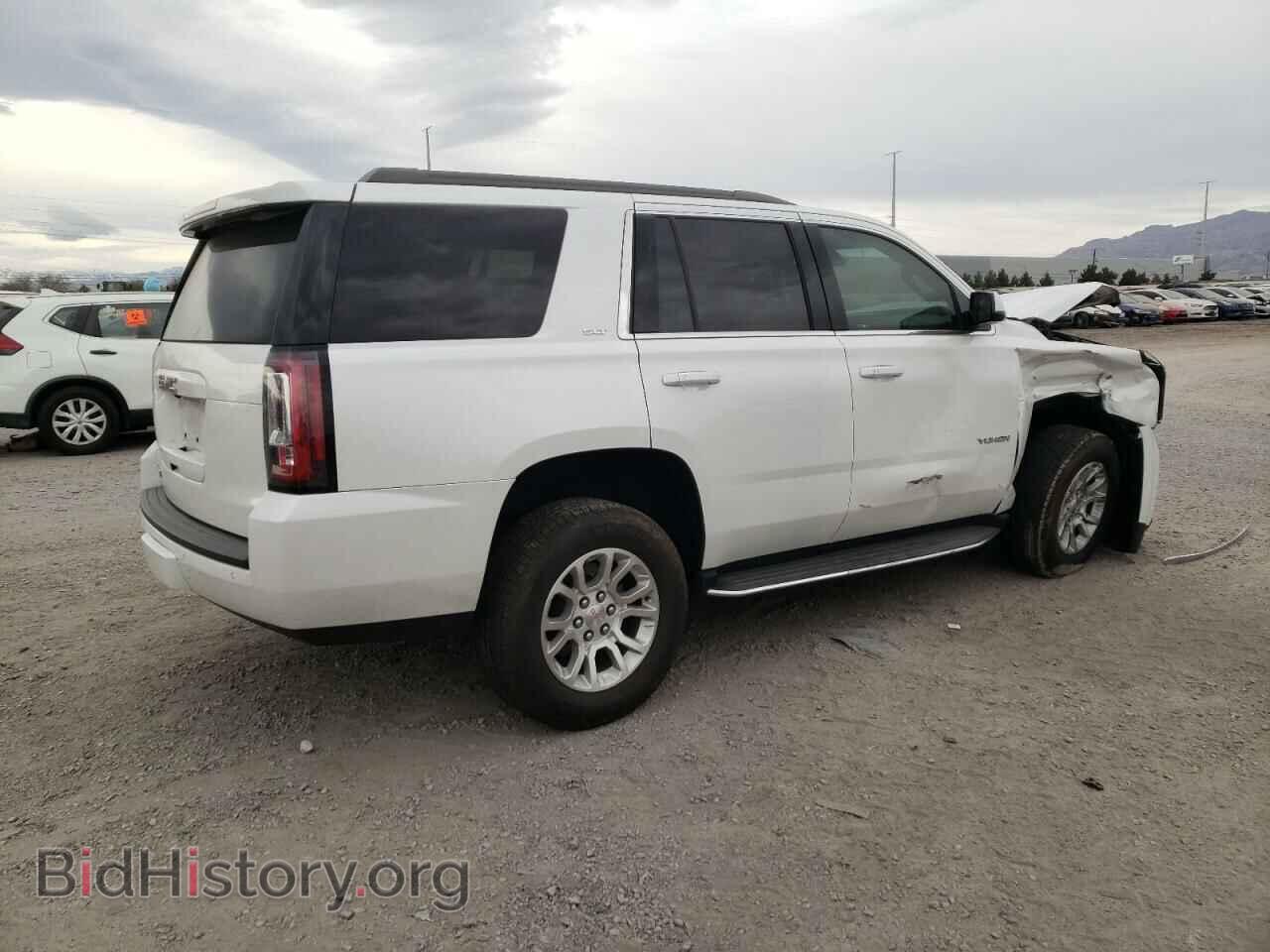2017 GMC YUKON - VIN: 1GKS1BKCXHR242833 - Фото 3