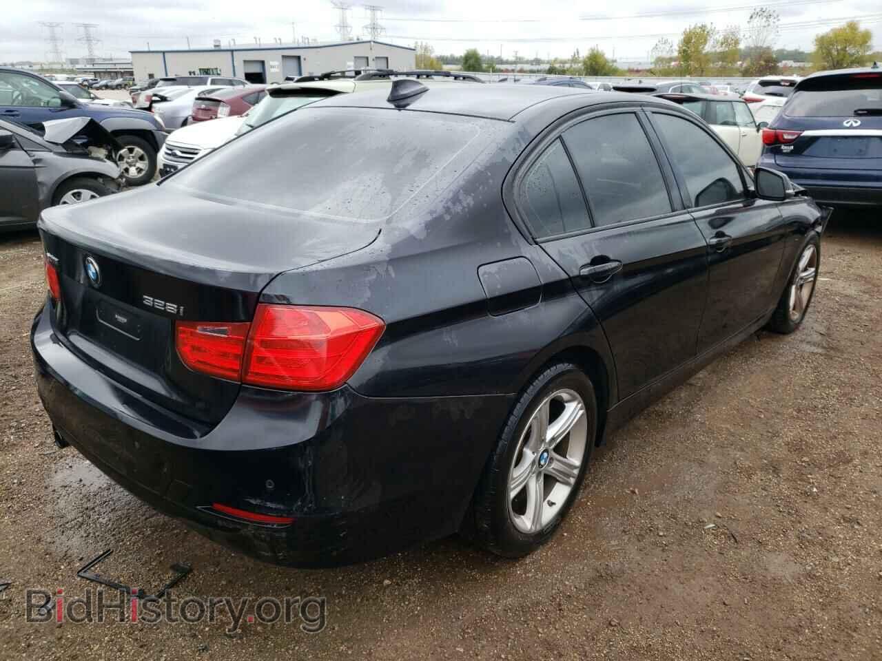 2014 BMW 3 SERIES - VIN: WBA3B3C54EJ977690 - Фото 3