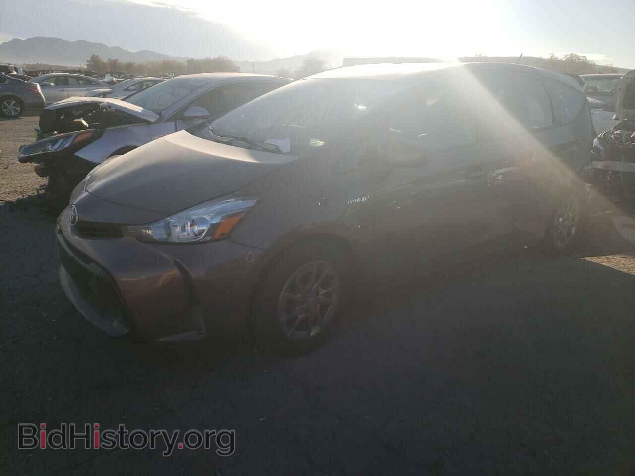 Фотография JTDZN3EU6FJ036106 - TOYOTA PRIUS 2015