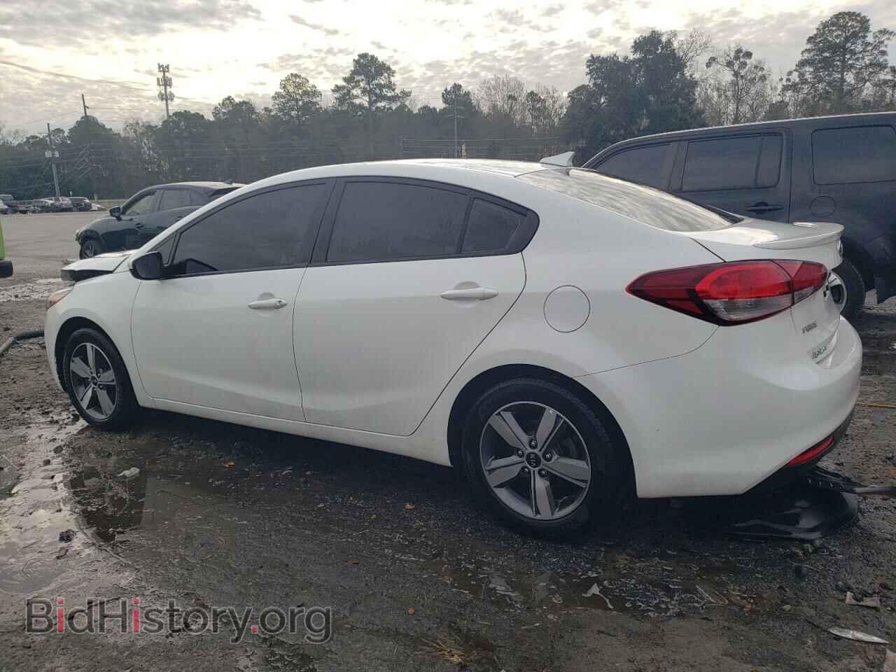 2018 KIA FORTE - VIN: 3KPFL4A78JE219639 - Фото 2