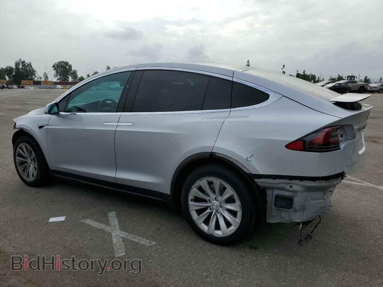2017 TESLA MODEL X - VIN: 5YJXCDE22HF068322 - Photo 2