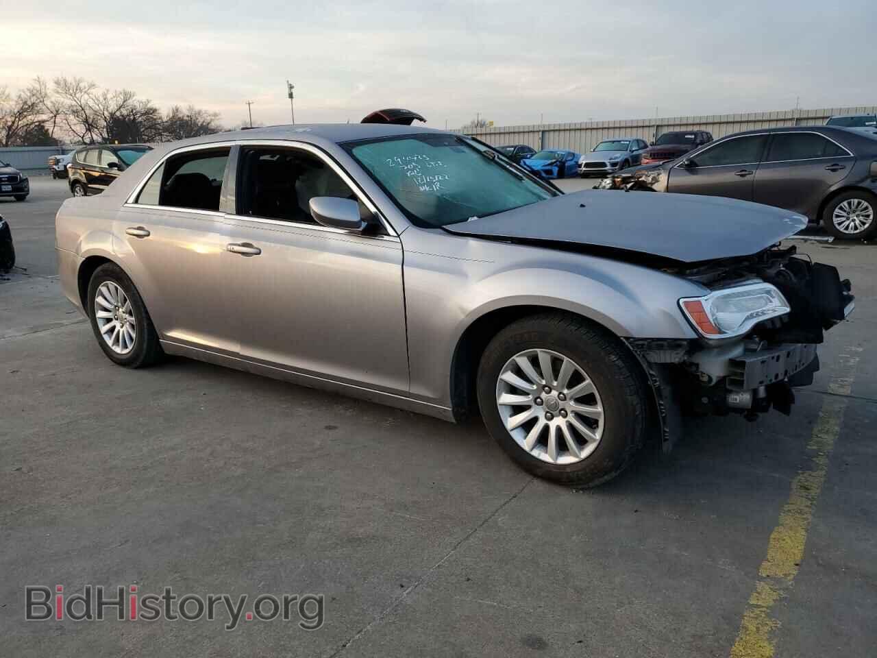 2013 CHRYSLER 300 - VIN: 2C3CCAAG3DH599441 - Фото 4