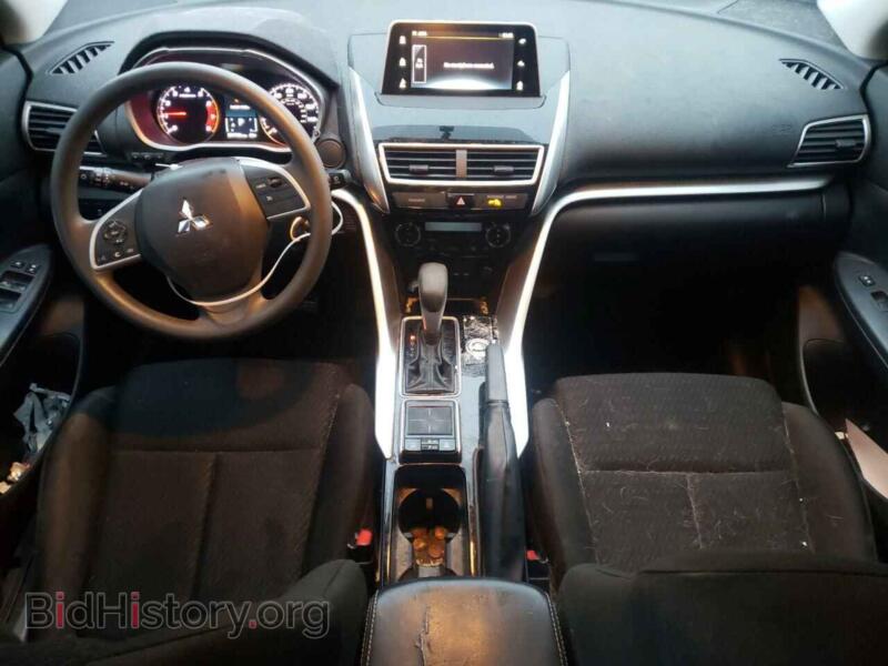 2018 Mitsubishi ECLIPSE (VIN JA4AT4AA0JZ043612) — фото 8 из 13